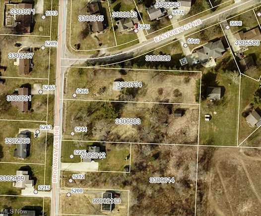 1.25 Acres of Residential Land for Sale in Louisville, Ohio