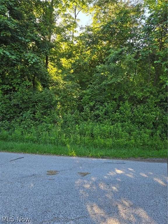 2.59 Acres of Land for Sale in Chagrin Falls, Ohio