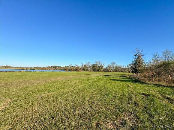 15.04 Acres of Recreational Land for Sale in Hope Hull, Alabama