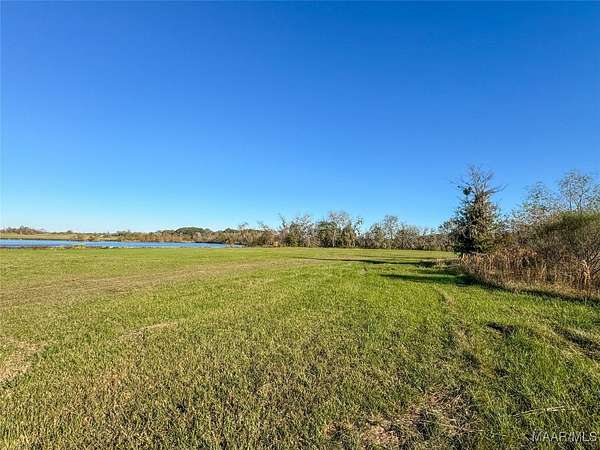 15 Acres of Recreational Land for Sale in Hope Hull, Alabama