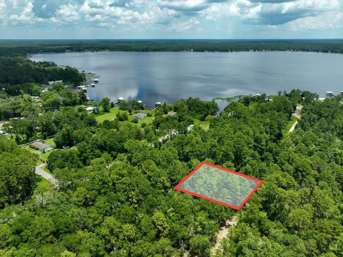 0.34 Acres of Residential Land for Sale in Florahome, Florida