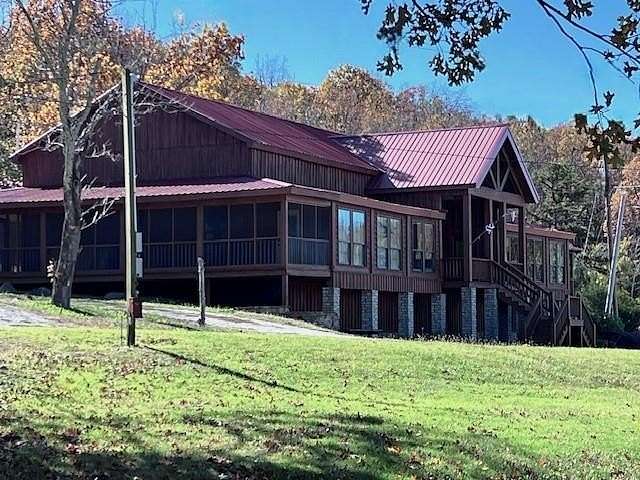 11.6 Acres of Improved Commercial Land for Sale in Mountain View, Arkansas