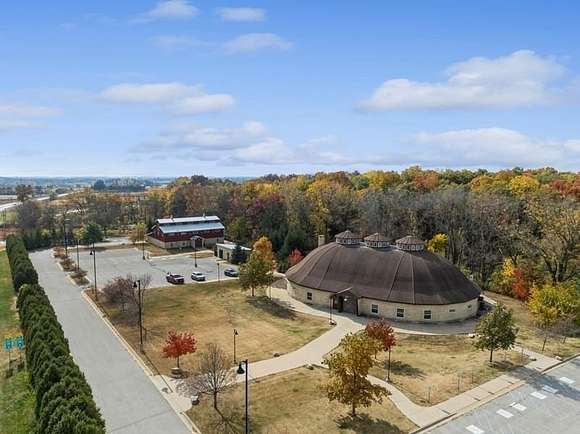 6.62 Acres of Commercial Land for Sale in Newport Township, Iowa