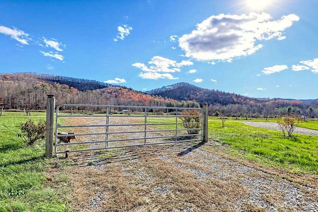 1.004 Acres of Residential Land for Sale in Hayesville, North Carolina