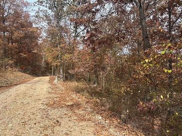 7.7 Acres of Residential Land for Sale in Eureka Springs, Arkansas