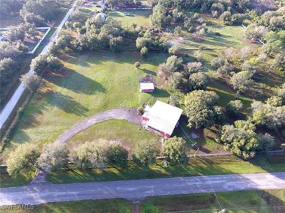 3.27 Acres of Residential Land with Home for Sale in Clewiston, Florida