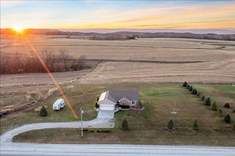 2.11 Acres of Residential Land with Home for Sale in Glenwood, Iowa