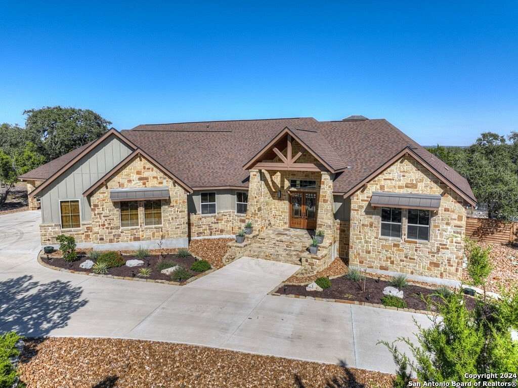 5.34 Acres of Residential Land with Home for Sale in Spring Branch, Texas