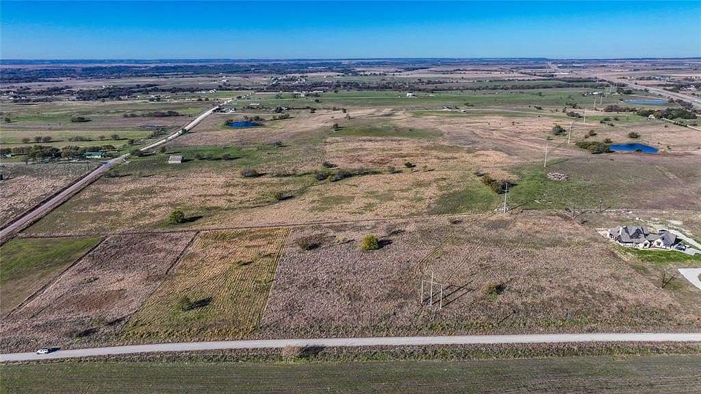 3.054 Acres of Land for Sale in Muenster, Texas