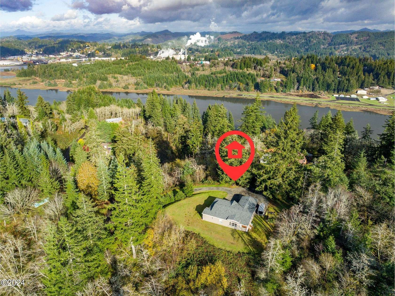 4.22 Acres of Residential Land with Home for Sale in Toledo, Oregon