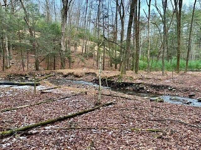 90.7 Acres of Recreational Land for Sale in Huguenot, New York