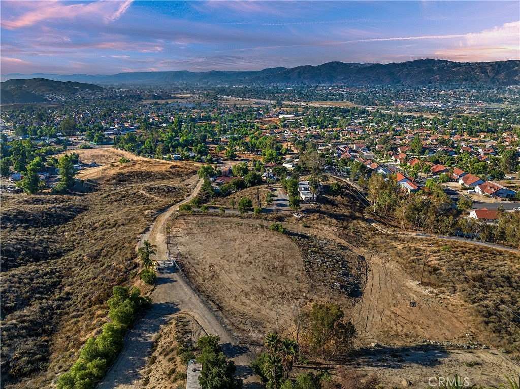 1.61 Acres of Residential Land for Sale in Wildomar, California