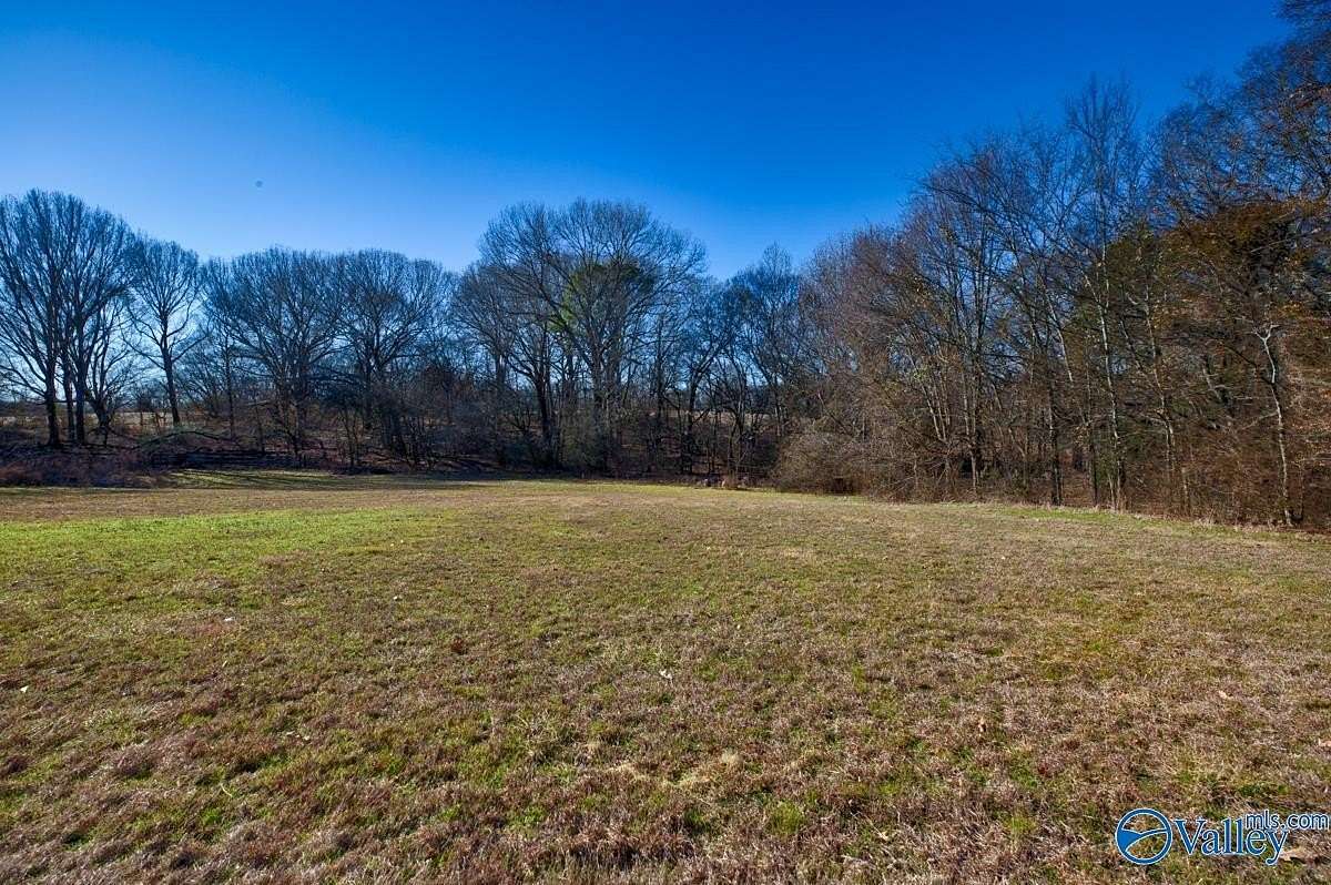 271 Acres of Recreational Land for Sale in Hazel Green, Alabama