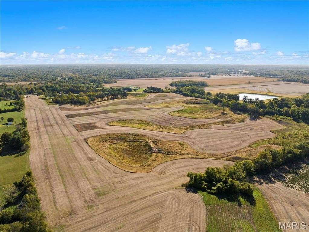 3 Acres of Residential Land for Sale in Edwardsville, Illinois