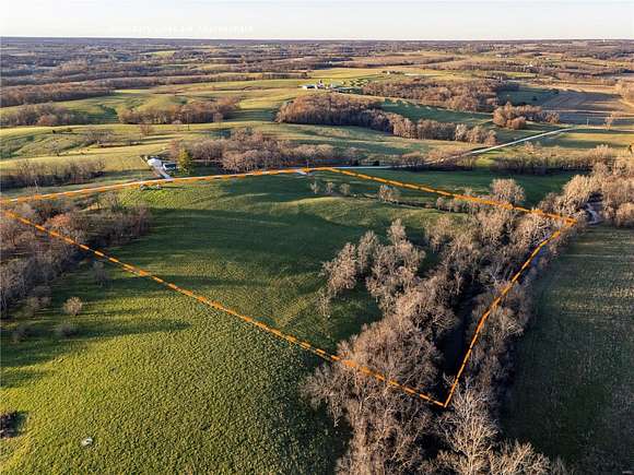 16 Acres of Land for Sale in Bowling Green, Missouri