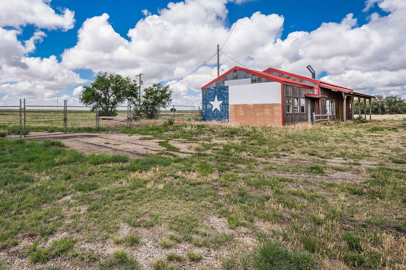 2 Acres of Commercial Land for Sale in Adrian, Texas