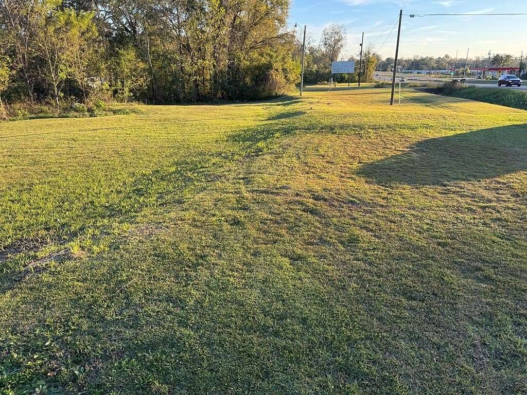 0.84 Acres of Commercial Land for Sale in Vicksburg, Mississippi