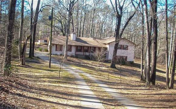 8 Acres of Residential Land with Home for Sale in Mableton, Georgia