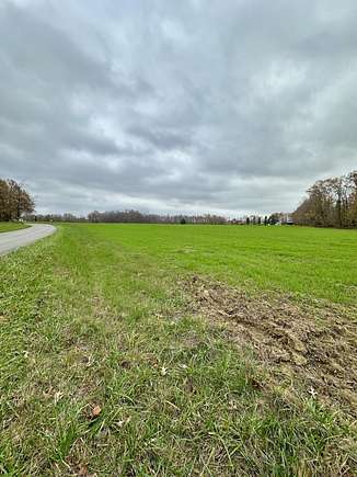 13.73 Acres of Recreational Land for Sale in Columbia, Kentucky