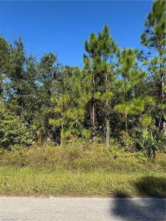 0.25 Acres of Residential Land for Sale in Lehigh Acres, Florida