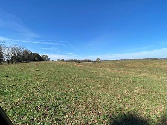 52.014 Acres of Land for Auction in Rocky Hill, Kentucky