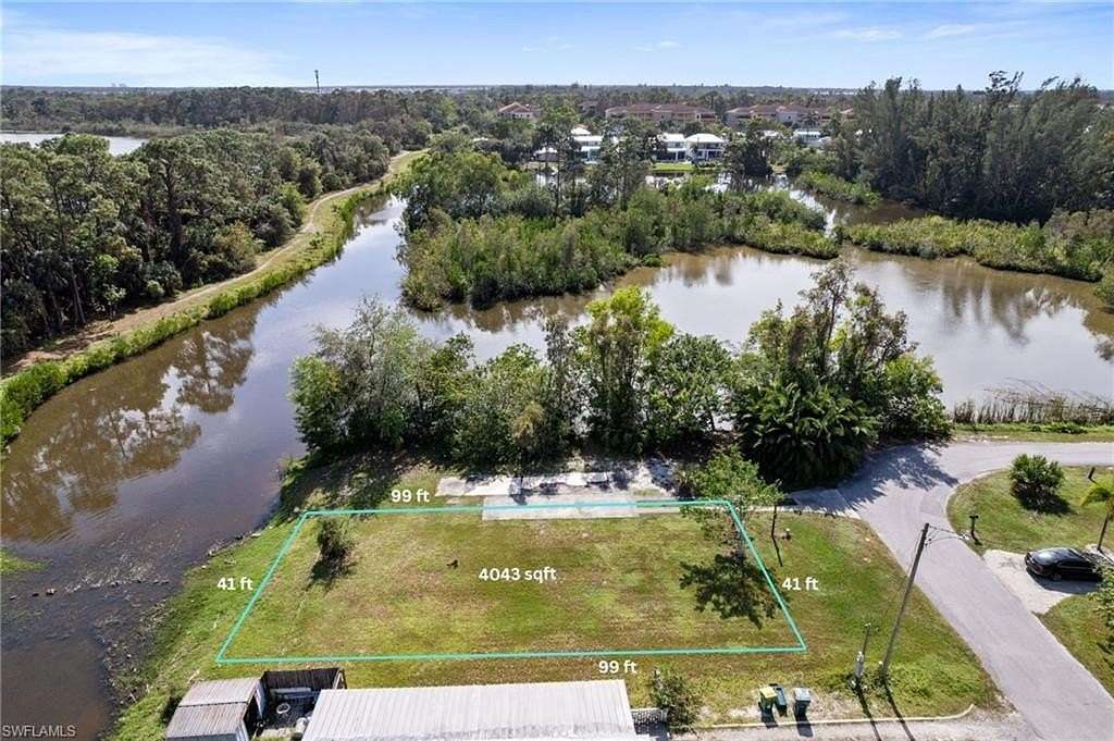 0.09 Acres of Mixed-Use Land for Sale in Naples, Florida