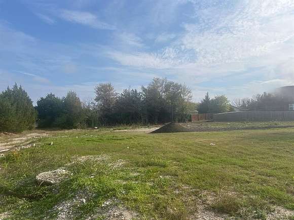 0.704 Acres of Residential Land for Sale in Hutchins, Texas