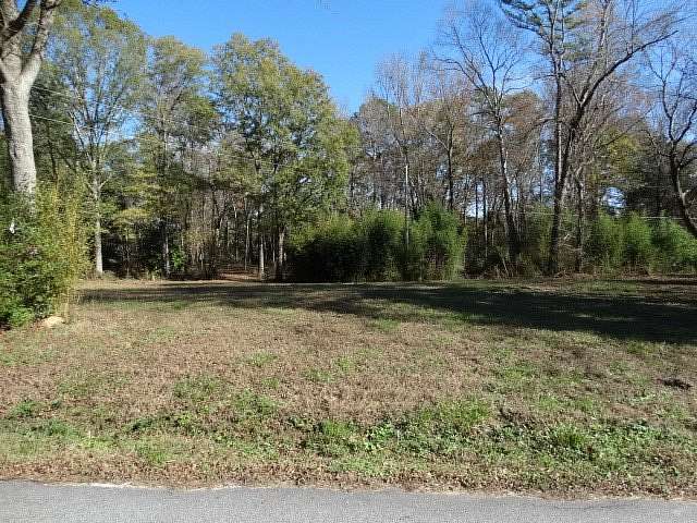 2.6 Acres of Residential Land for Sale in Easley, South Carolina