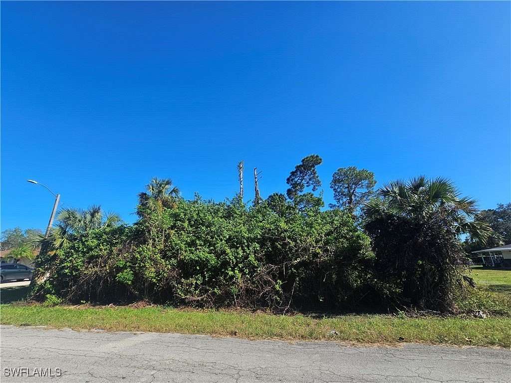 0.5 Acres of Residential Land for Sale in Lehigh Acres, Florida