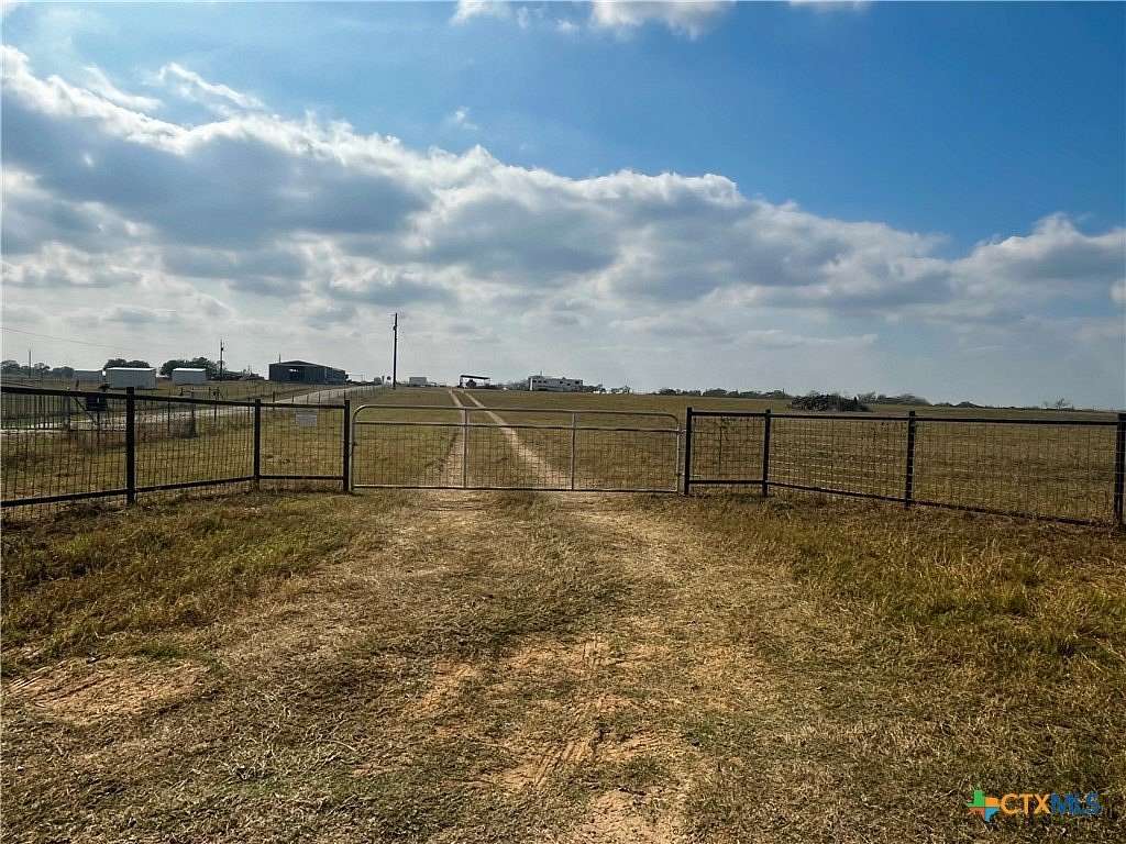 12.9 Acres of Land for Sale in Stockdale, Texas