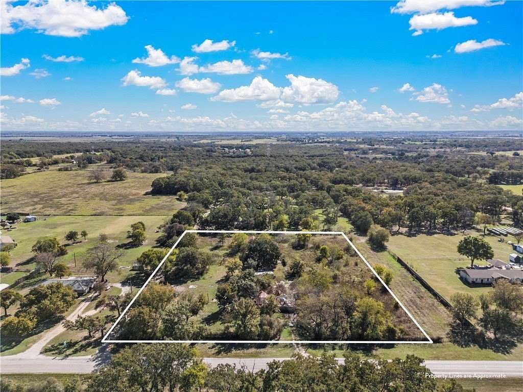 4 Acres of Residential Land for Sale in Golinda, Texas