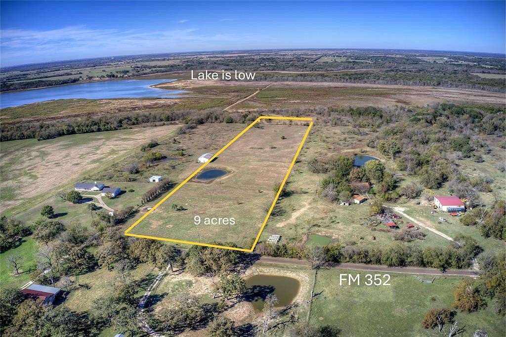 9 Acres of Residential Land for Sale in Terrell, Texas