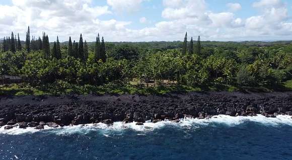 5.268 Acres of Residential Land with Home for Sale in Pahoa, Hawaii