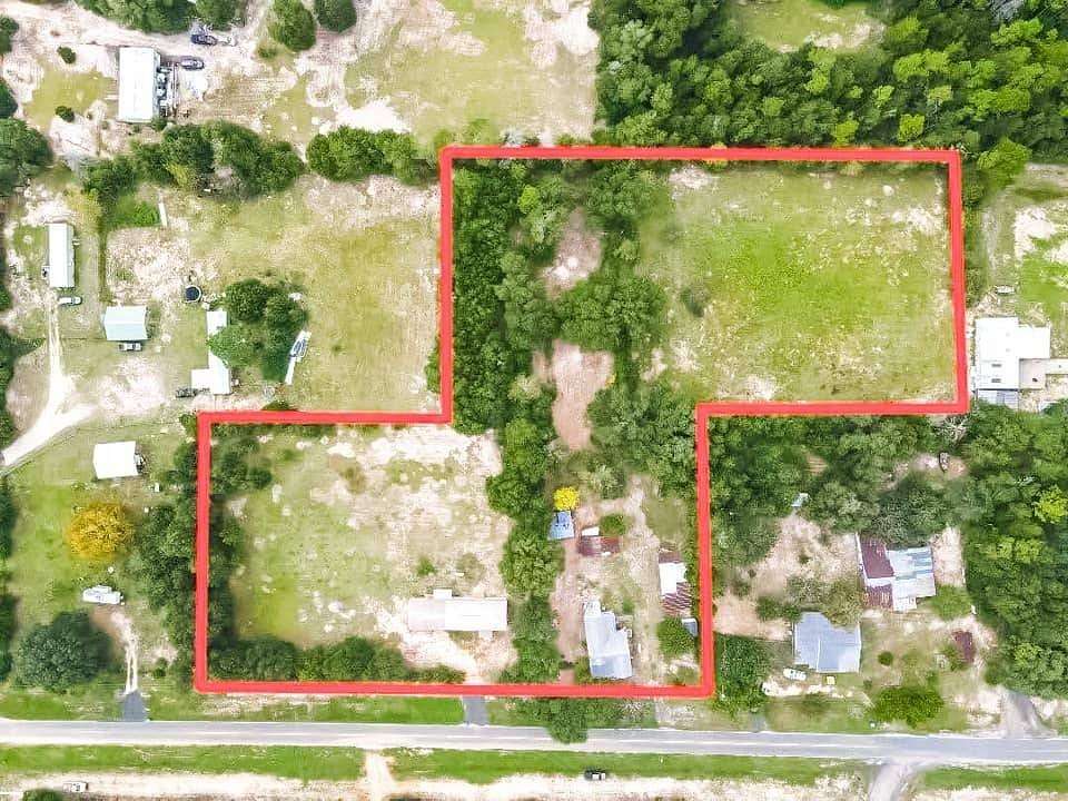 4 Acres of Residential Land for Sale in Bristol, Florida