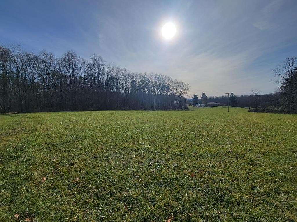 44.046 Acres of Recreational Land for Sale in Peterstown, West Virginia