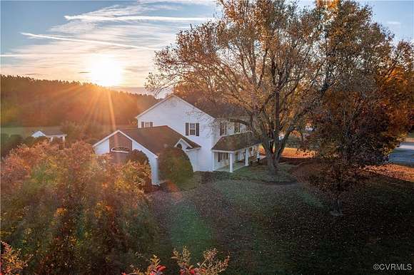 31.92 Acres of Agricultural Land with Home for Sale in Crewe, Virginia