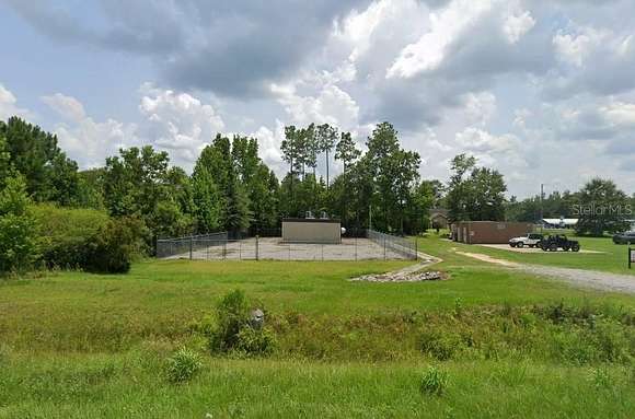 0.76 Acres of Land for Sale in Chipley, Florida