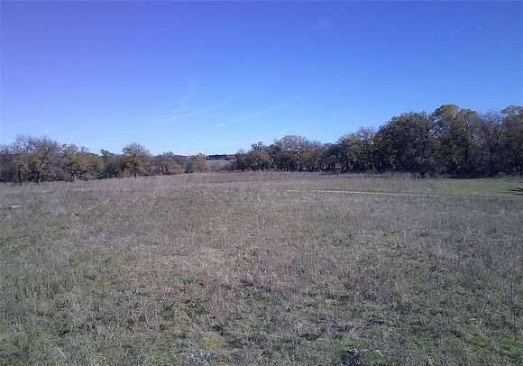 16 Acres of Land for Sale in Bowie, Texas