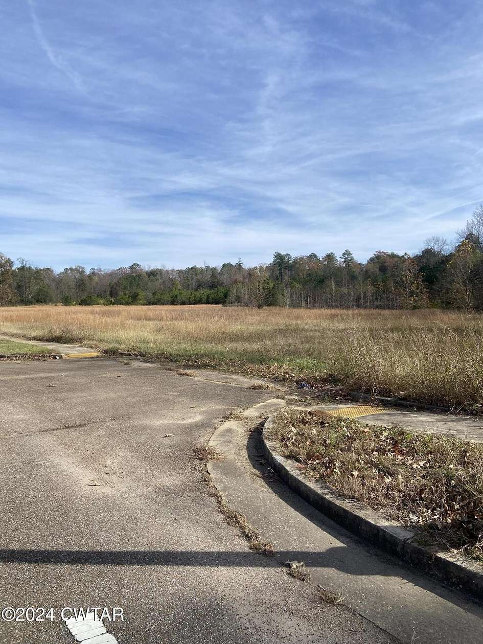 34.3 Acres of Commercial Land for Sale in Jackson, Tennessee