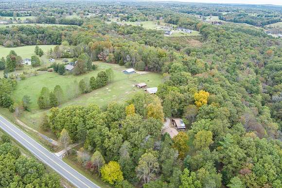 7.33 Acres of Land for Auction in Crossville, Tennessee