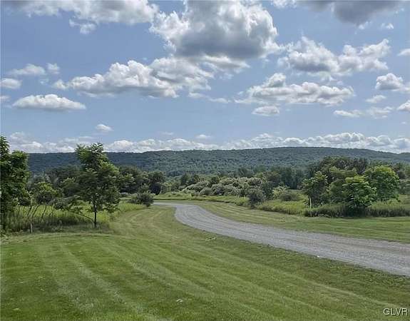 1 Acre of Residential Land for Sale in Mahoning Township, Pennsylvania