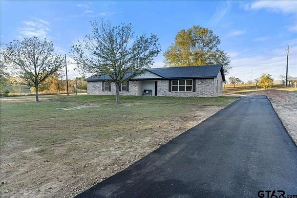 2.4 Acres of Residential Land with Home for Sale in Whitehouse, Texas