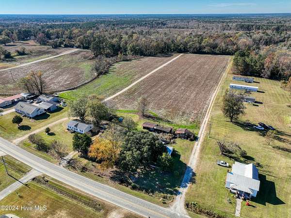 9 Acres of Residential Land for Sale in Beulaville, North Carolina