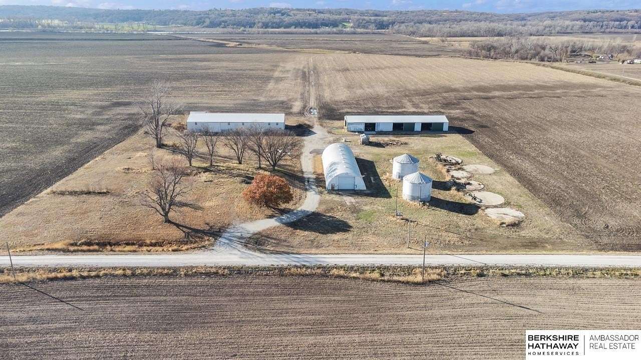 342 Acres of Agricultural Land for Sale in Crescent, Iowa