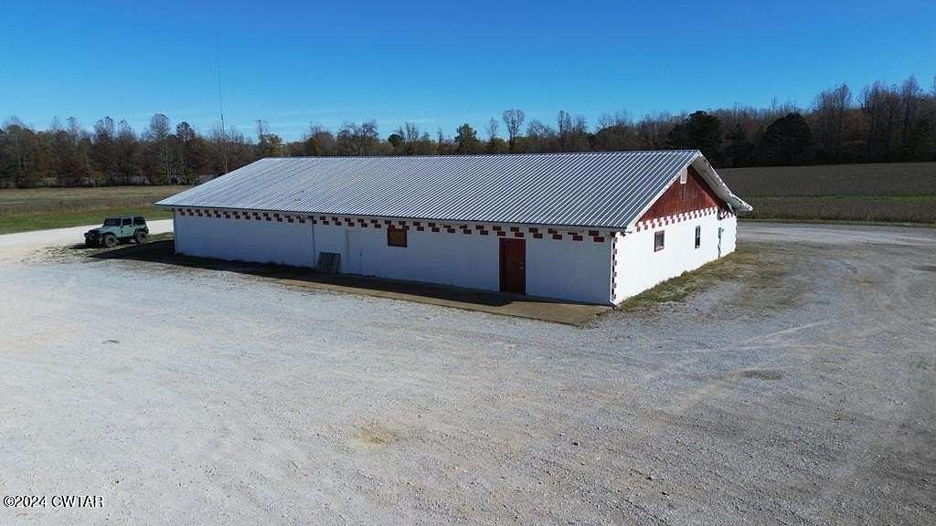 3.33 Acres of Improved Commercial Land for Sale in Holladay, Tennessee