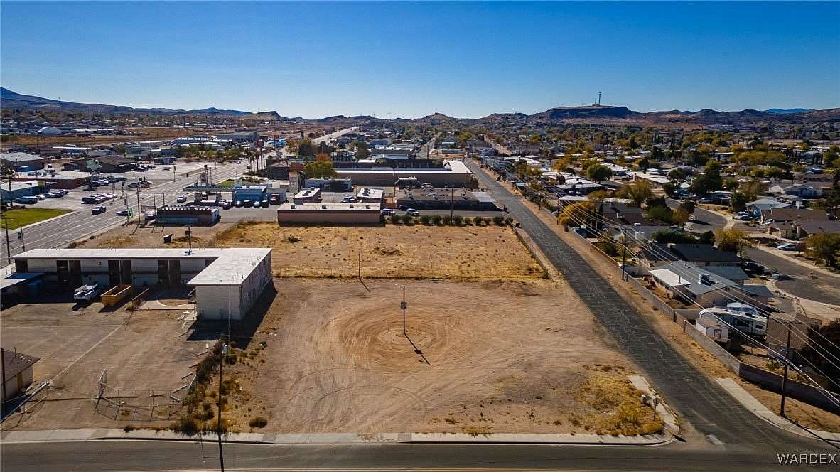 0.742 Acres of Commercial Land for Sale in Kingman, Arizona