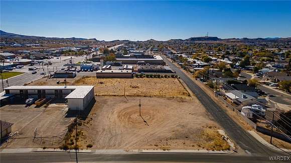 0.742 Acres of Commercial Land for Sale in Kingman, Arizona