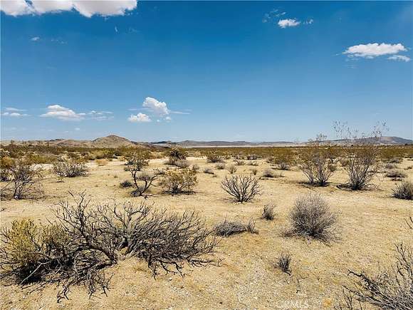 5 Acres of Land for Sale in Joshua Tree, California