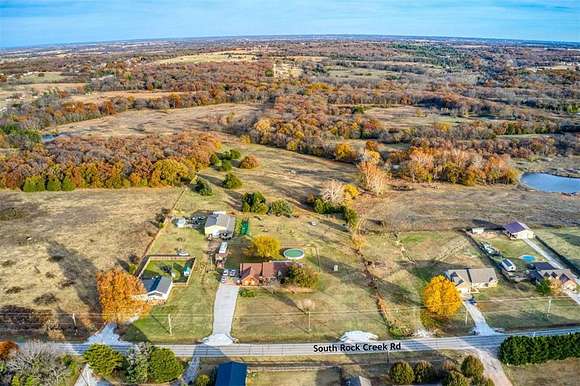 30 Acres of Agricultural Land for Sale in Shawnee, Oklahoma