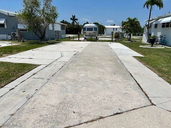 0.05 Acres of Land for Sale in Fort Myers, Florida